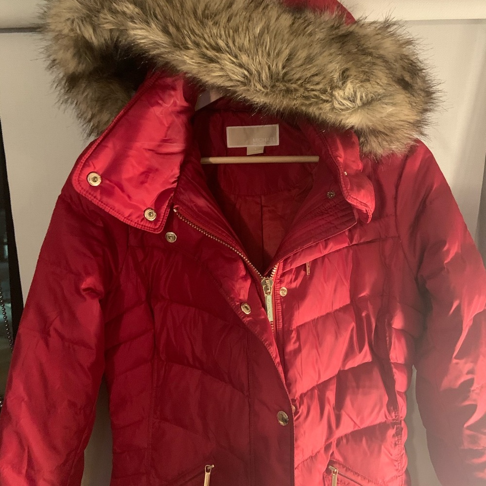 Michael Kors Jacket in Red, adjustable hood!